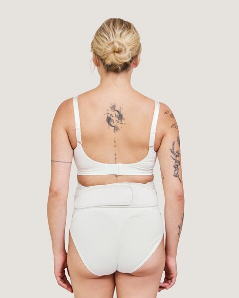 Carriwell Adjustable overbelly support belt, S/M White - Carriwell