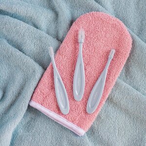 BabyOno baby toothbrushes - Miniland
