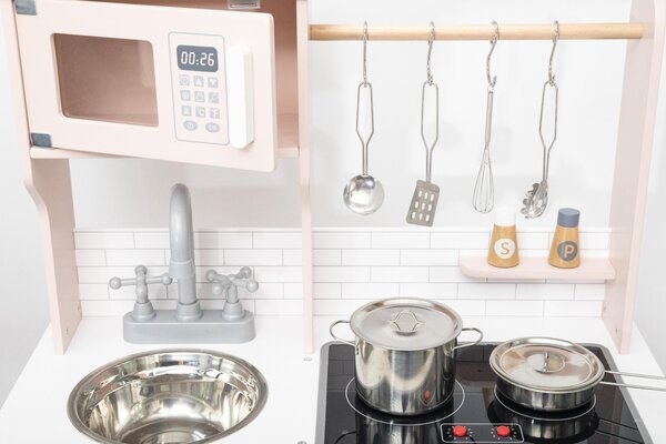 PolarB Little Chefs Kitchen with Light and Sound -  Pretty Pink - PolarB