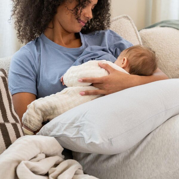 Doomoo Maxxy  подушка для кормления Dots Grey - Doomoo